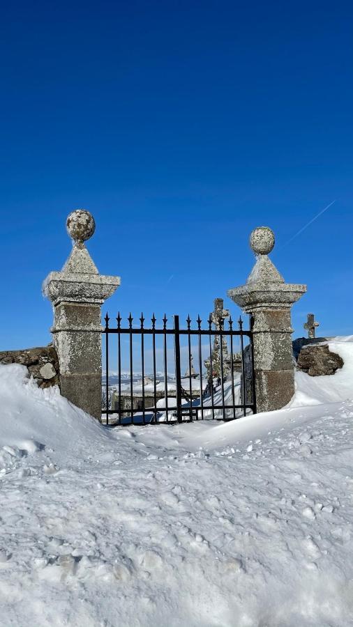 Auberge Du Cezallier Montgreleix المظهر الخارجي الصورة